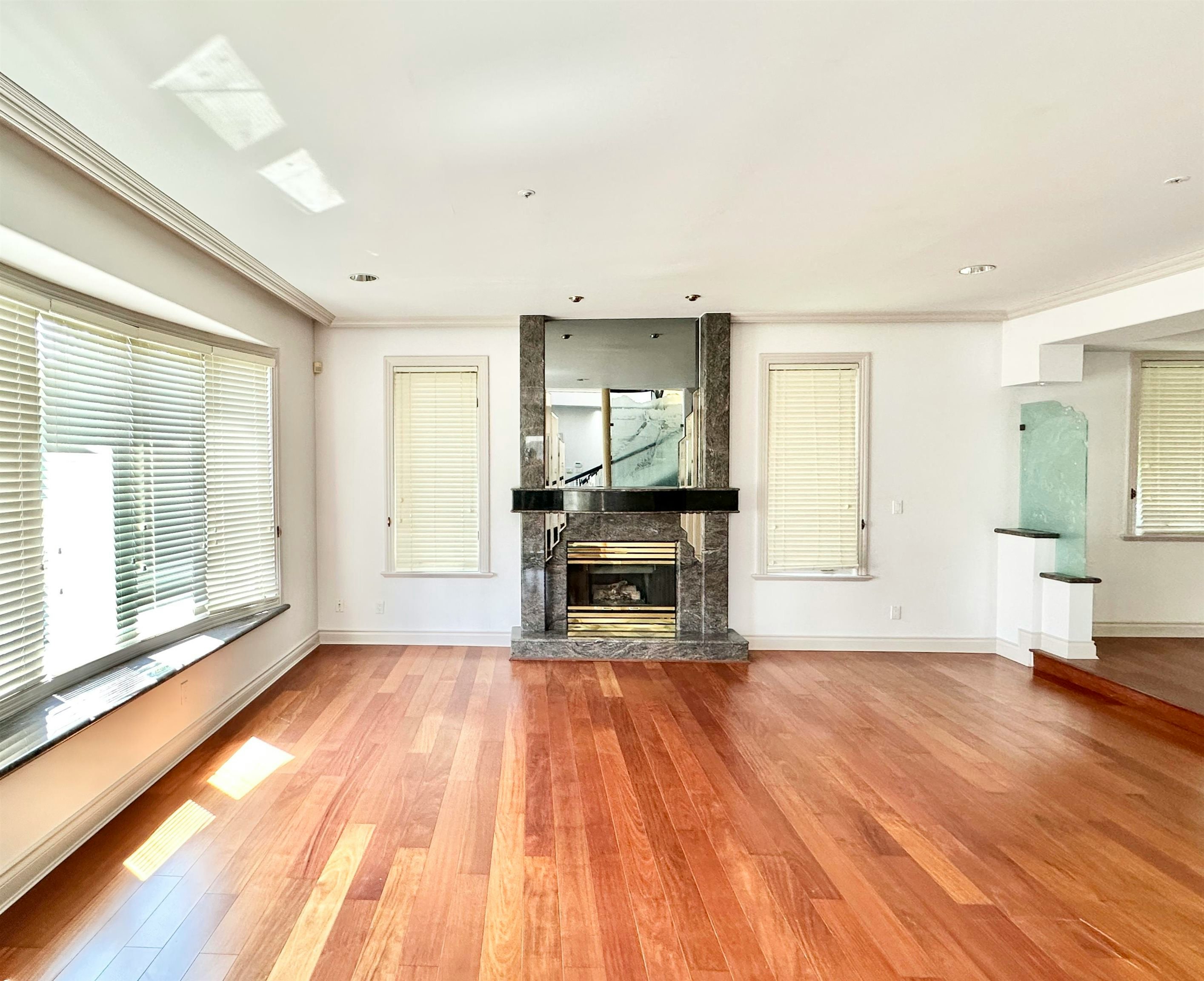 883 W 52 Avenue, Vancouver, BC, V6P 1G9 - 5
