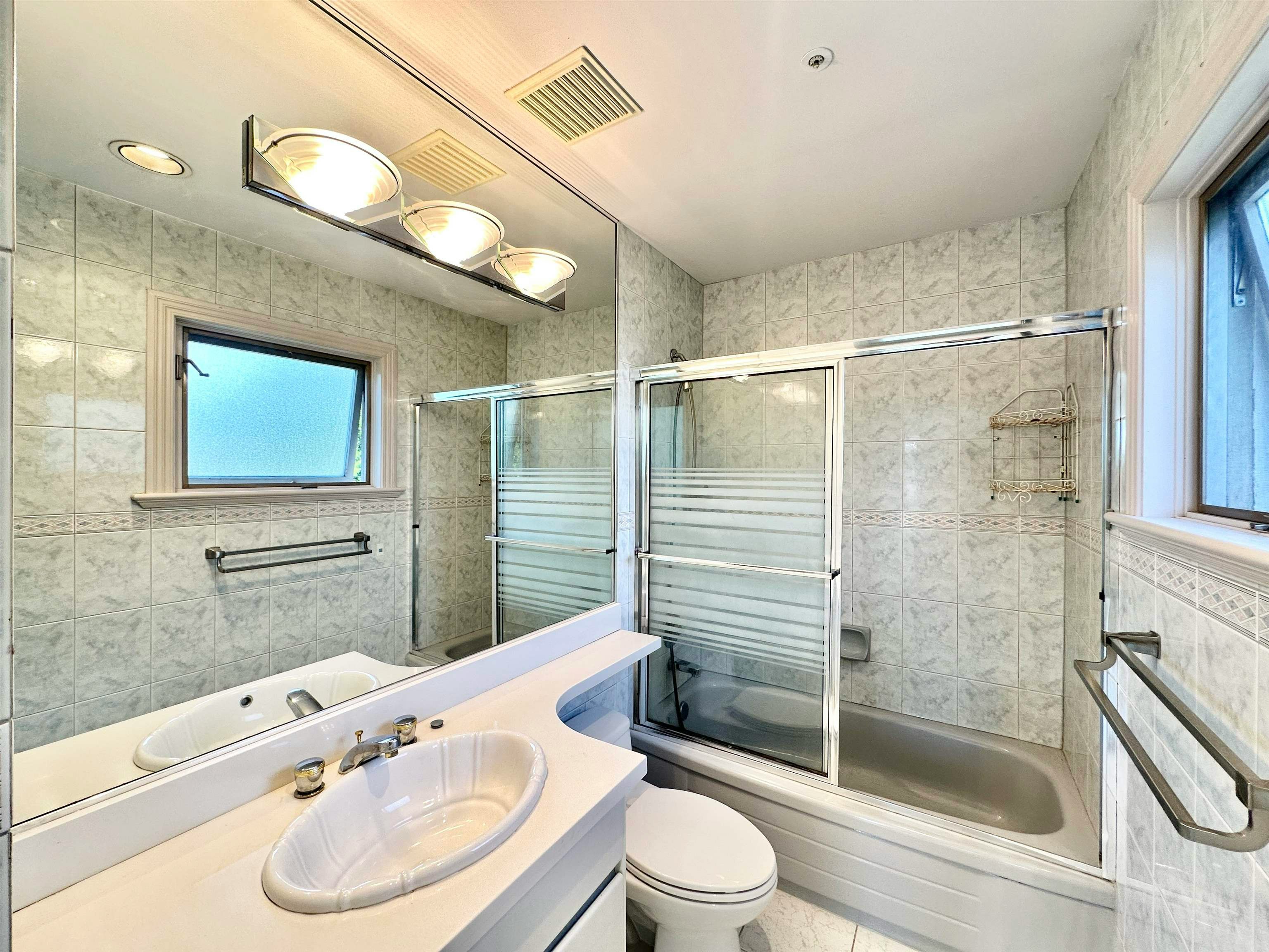 883 W 52 Avenue, Vancouver, BC, V6P 1G9 - 13