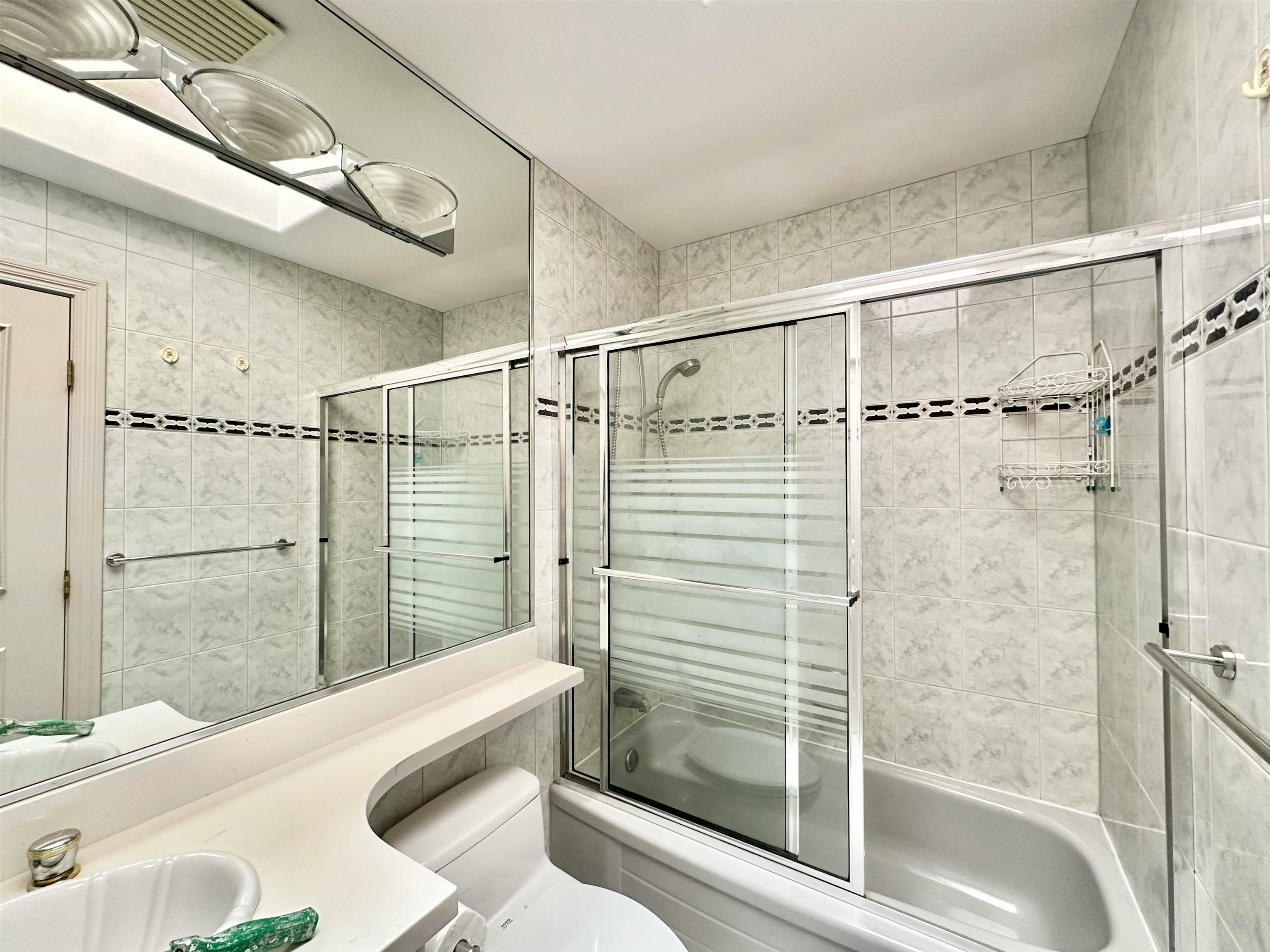 883 W 52 Avenue, Vancouver, BC, V6P 1G9 - 15