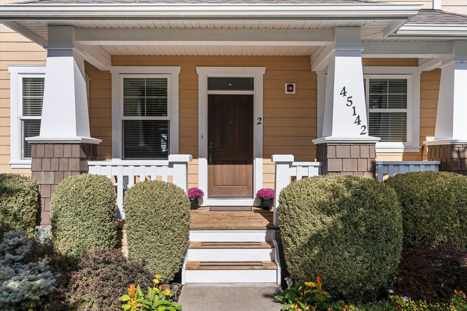 2-45142 Nicomen Crescent - 2