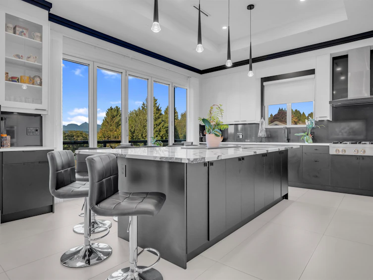 13390 112a Avenue, Surrey, BC, V3R 2G5 - 9