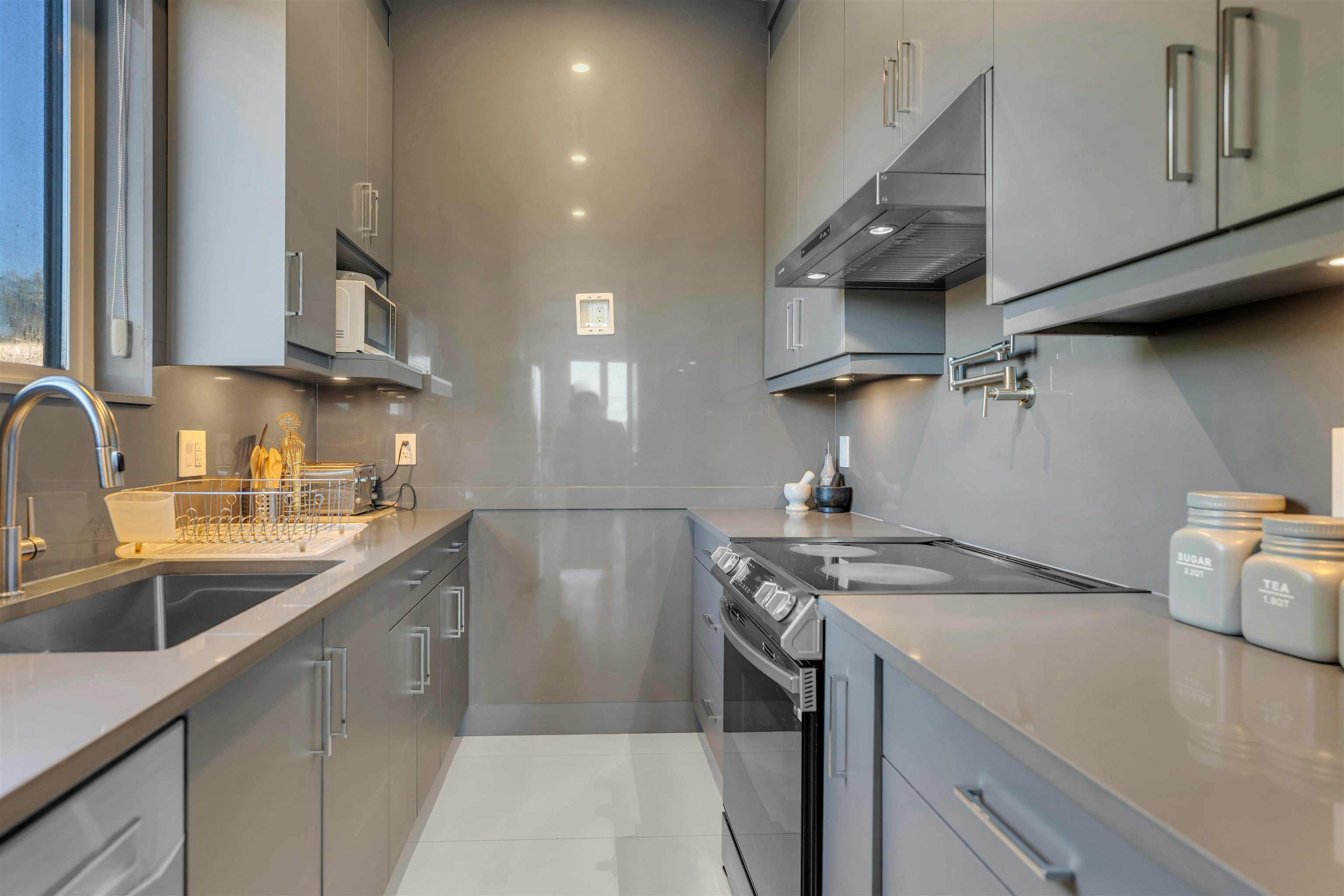 13390 112a Avenue, Surrey, BC, V3R 2G5 - 13