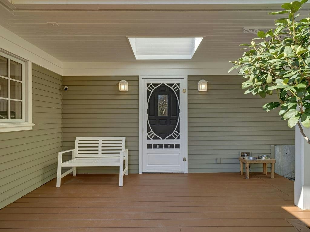 890 The Grove Road, Gambier Island, BC, V0N 1V0 - 9
