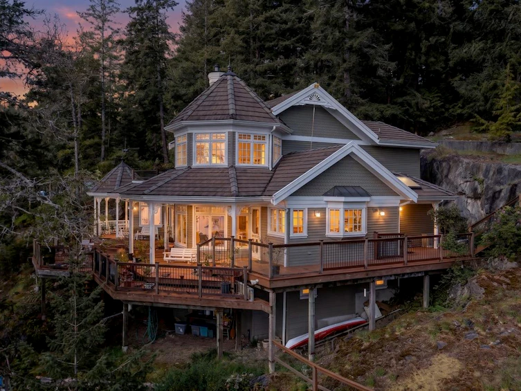 890 The Grove Road, Gambier Island, BC, V0N 1V0 - 2