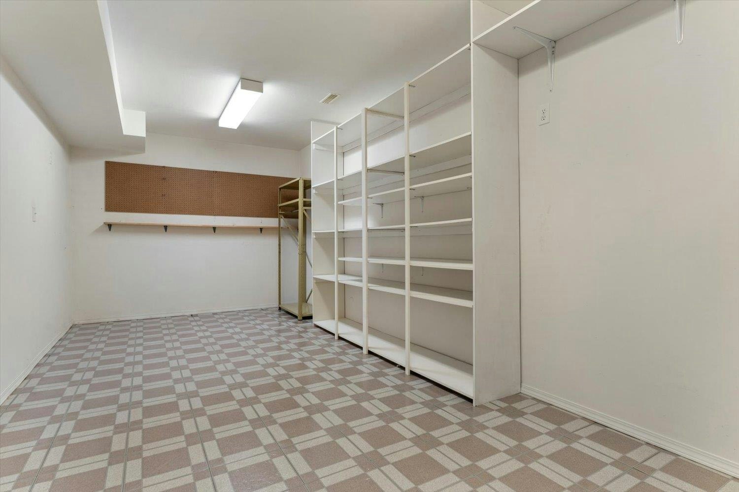 21-3902 Latimer Street, Abbotsford, BC, V2S 7L5 - 28