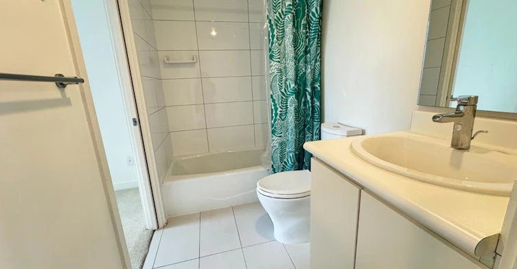 10xx-66 W Cordova Street, Vancouver, BC, V6B 0L2 - 4
