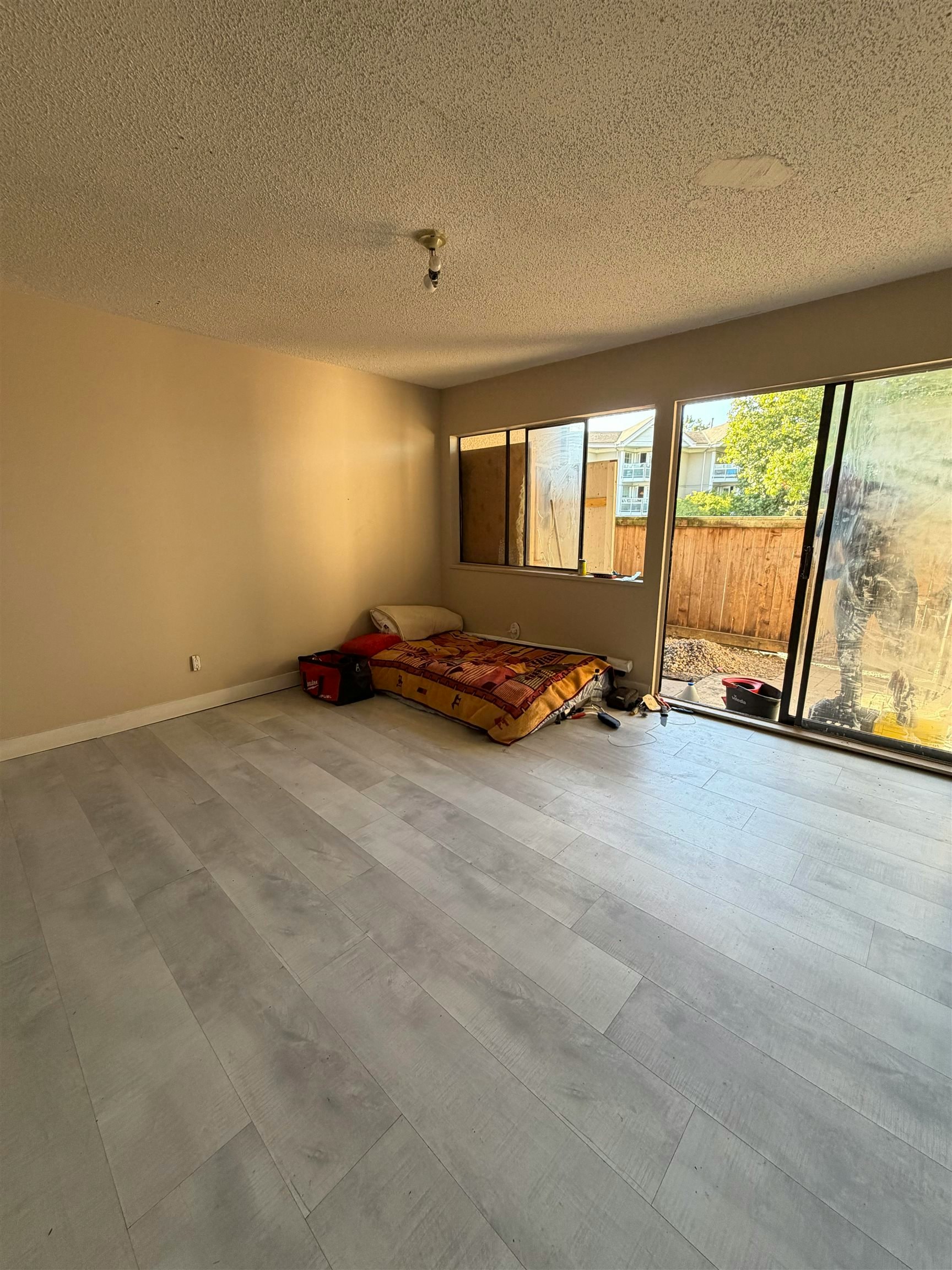 10-17700 60 Avenue, Surrey, BC, V3S 1V2