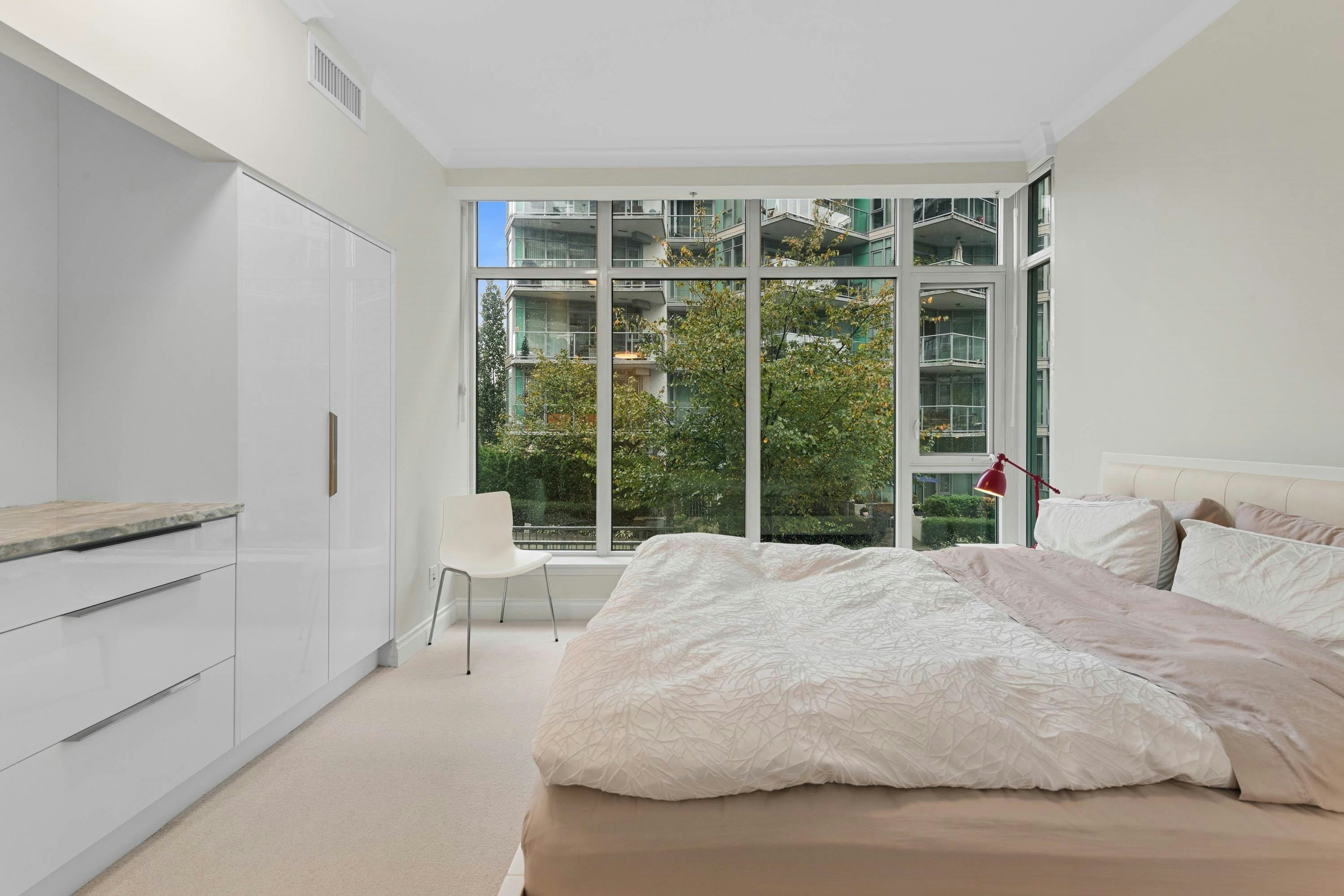 211-185 Victory Ship Way, North Vancouver, BC, V7L 0G2 - 18