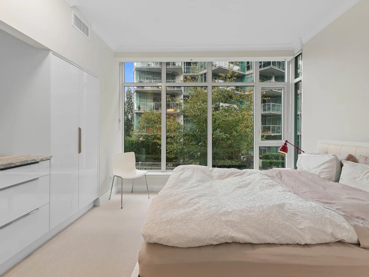 211-185 Victory Ship Way, North Vancouver, BC, V7L 0G2 - 18