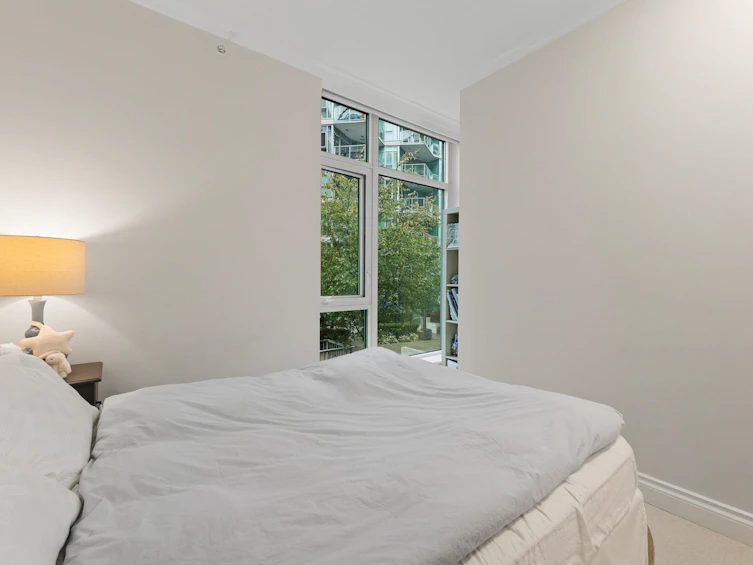 211-185 Victory Ship Way, North Vancouver, BC, V7L 0G2 - 15