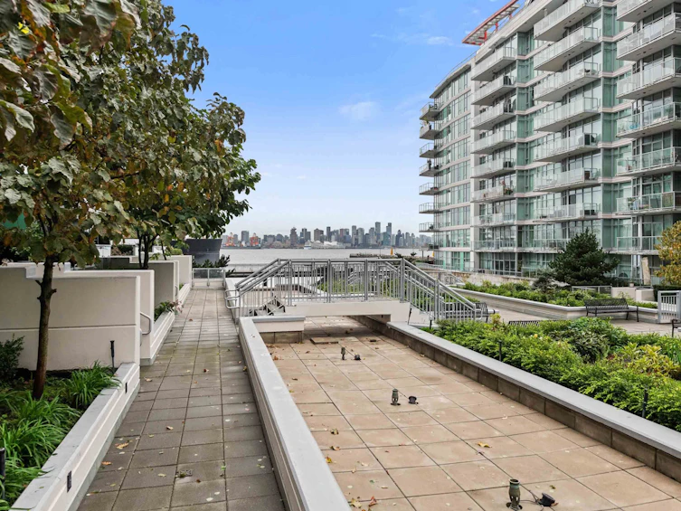 211-185 Victory Ship Way, North Vancouver, BC, V7L 0G2 - 29