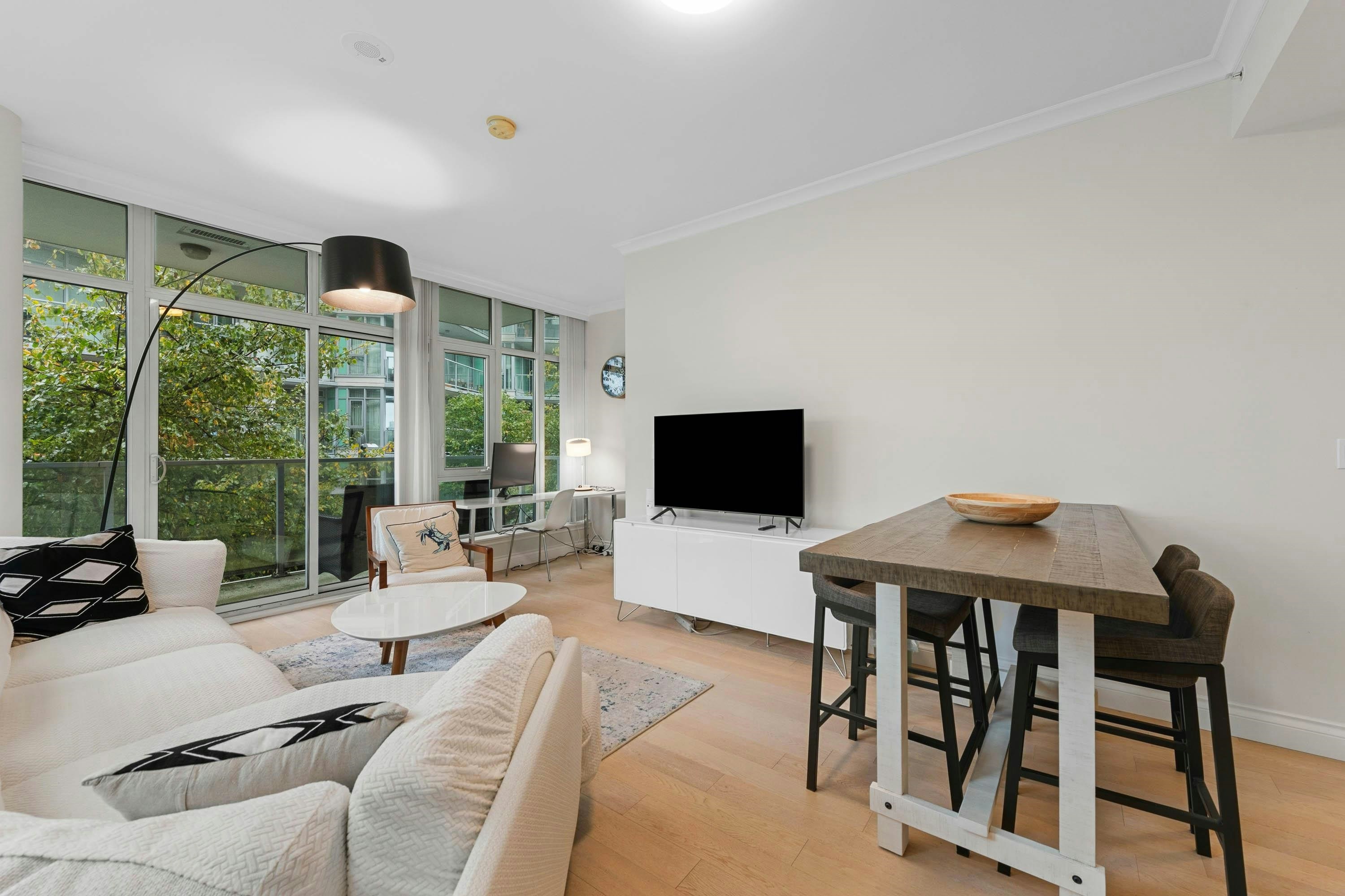 211-185 Victory Ship Way, North Vancouver, BC, V7L 0G2 - 7
