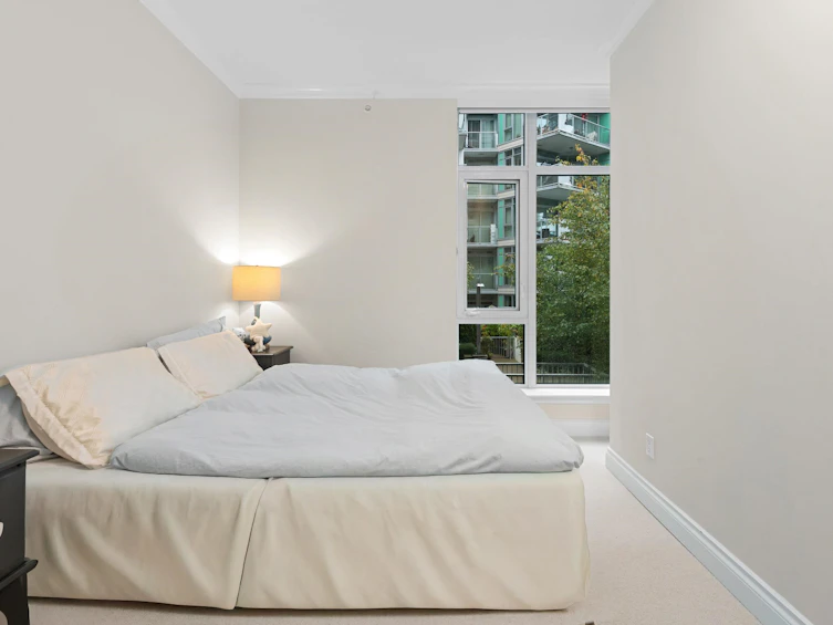 211-185 Victory Ship Way, North Vancouver, BC, V7L 0G2 - 14