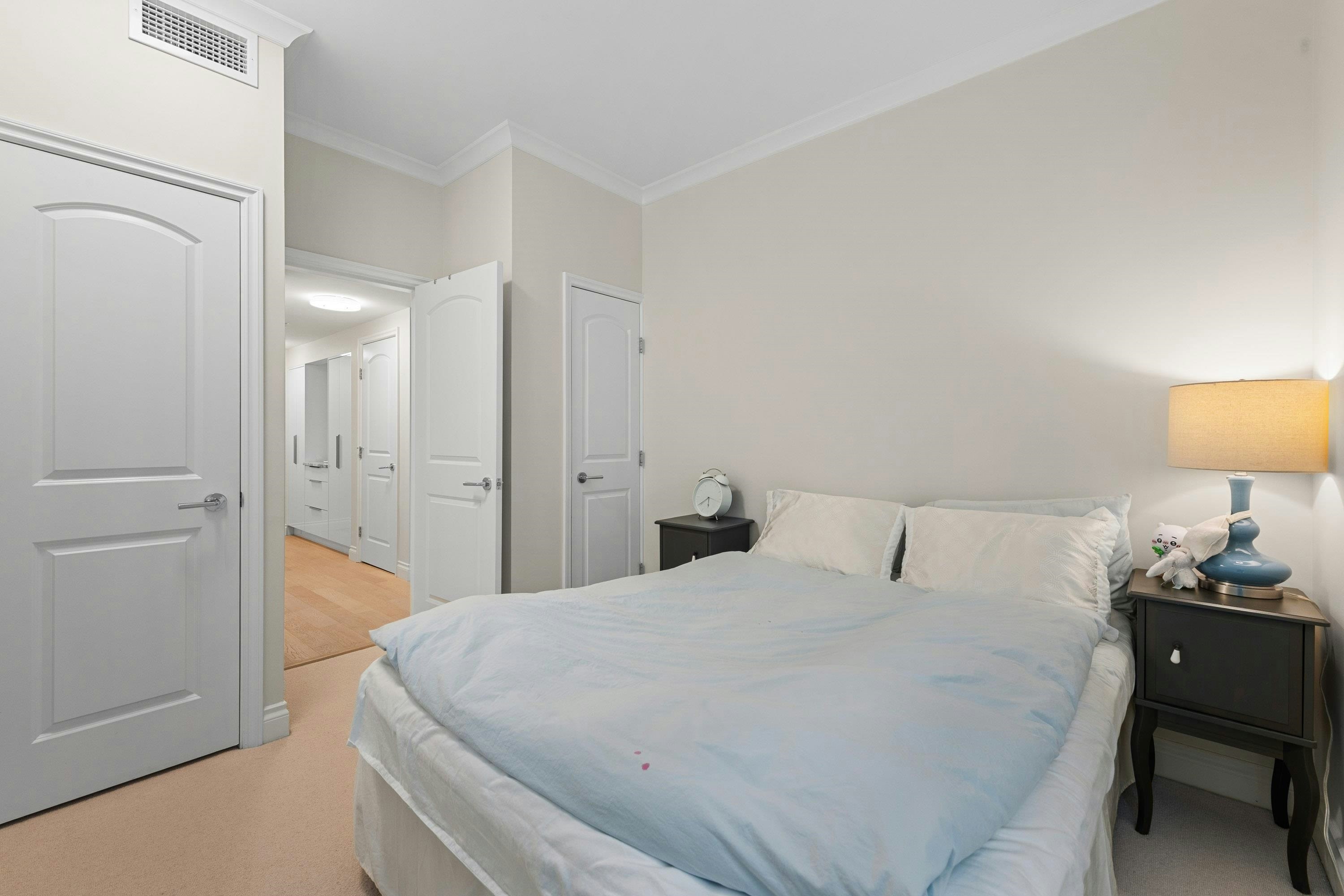 211-185 Victory Ship Way, North Vancouver, BC, V7L 0G2 - 16