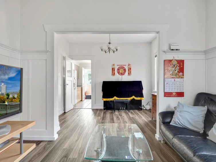 2336 45 Avenue, Vancouver, BC, V5R 3B5 - 8
