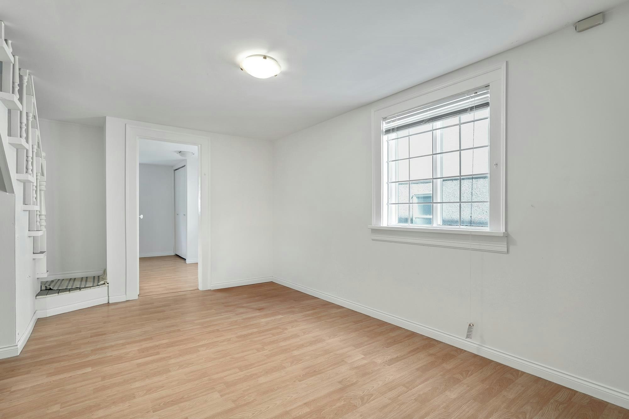 2336 45 Avenue, Vancouver, BC, V5R 3B5 - 26