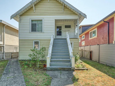 2336 45 Avenue - 4