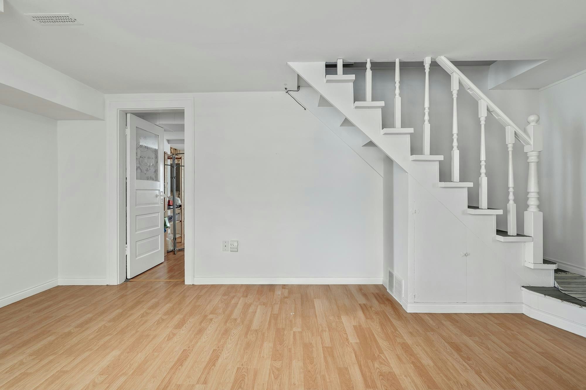 2336 45 Avenue, Vancouver, BC, V5R 3B5 - 25