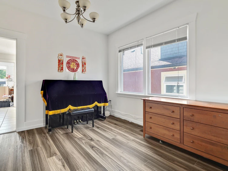 2336 45 Avenue, Vancouver, BC, V5R 3B5 - 12
