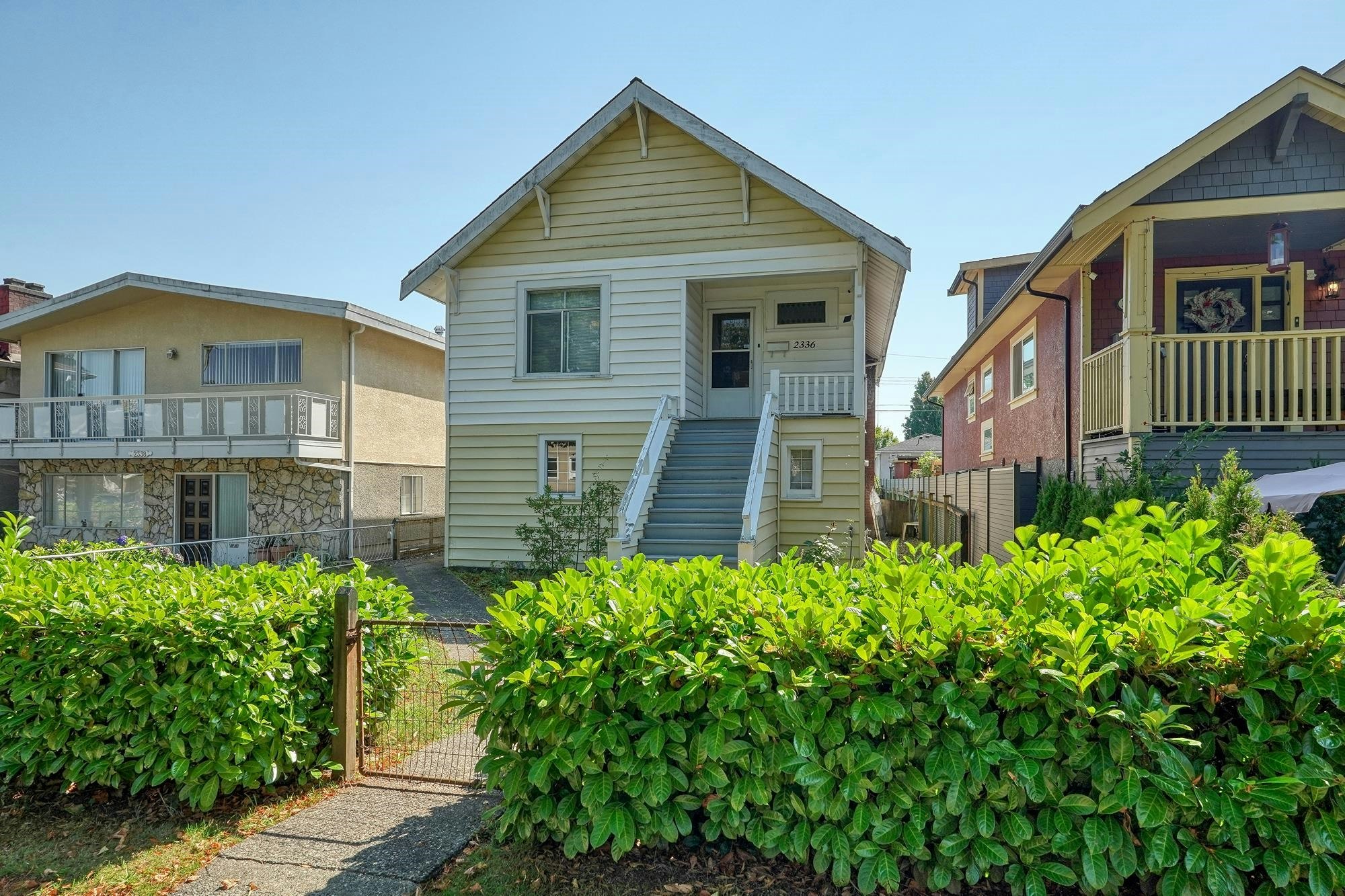 2336 45 Avenue - 3