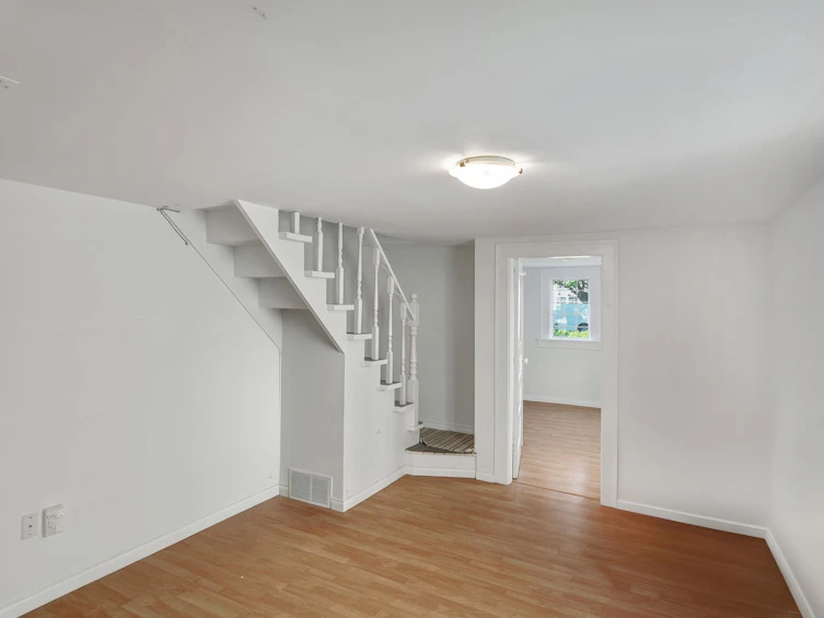 2336 45 Avenue, Vancouver, BC, V5R 3B5 - 24