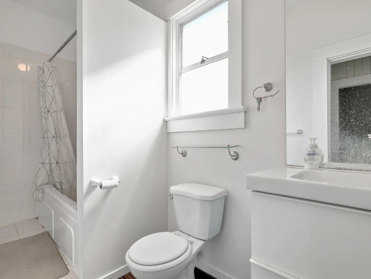 2336 45 Avenue, Vancouver, BC, V5R 3B5 - 23