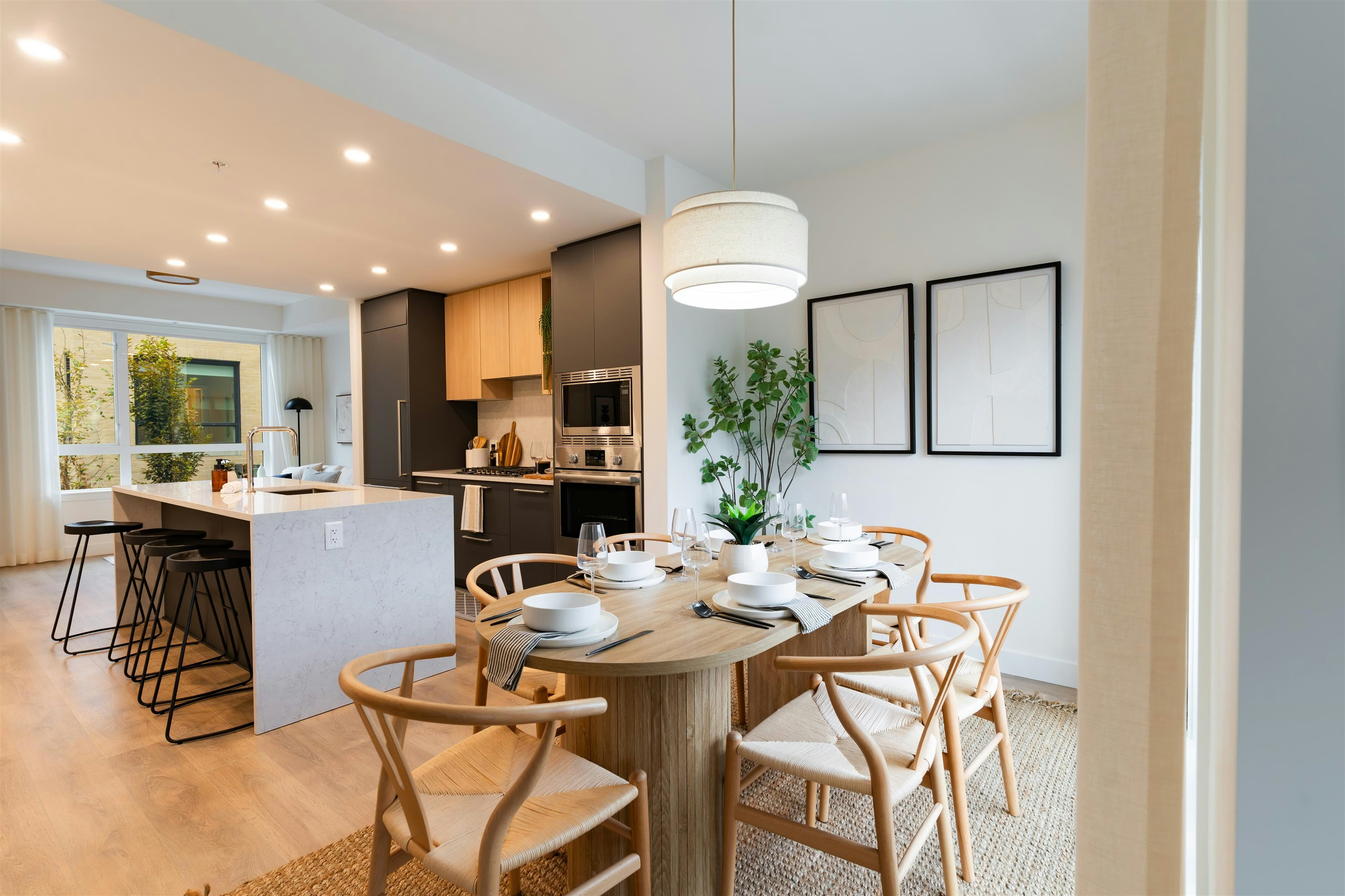 111-2050 Glenaire Drive, North Vancouver, BC, V7P 1Y3