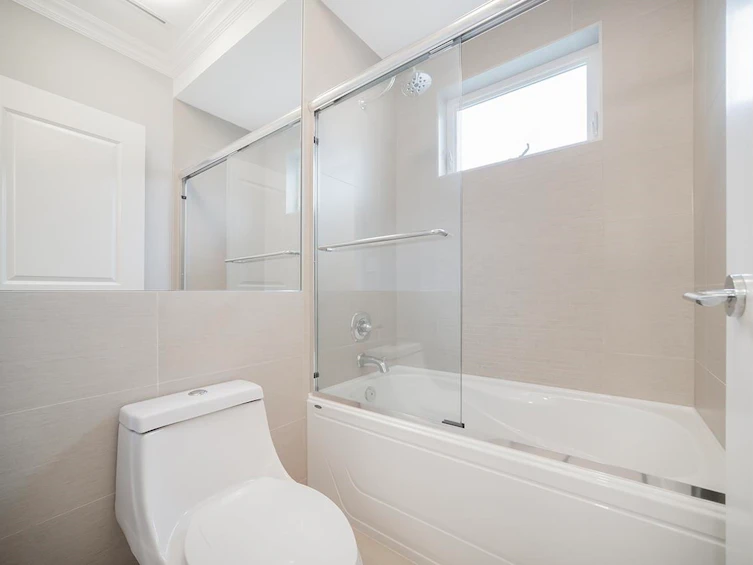 1420 W 53rd Avenue, Vancouver, BC, V6P 1L2 - 18