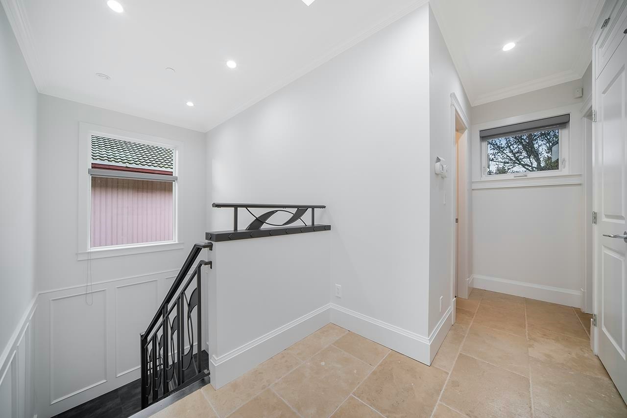 1420 W 53rd Avenue, Vancouver, BC, V6P 1L2 - 11
