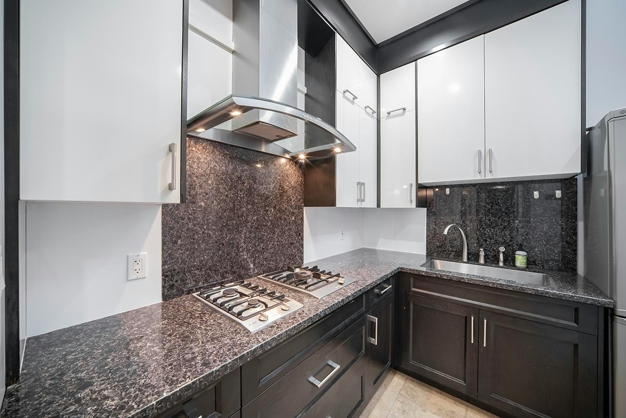 1420 W 53rd Avenue, Vancouver, BC, V6P 1L2 - 9