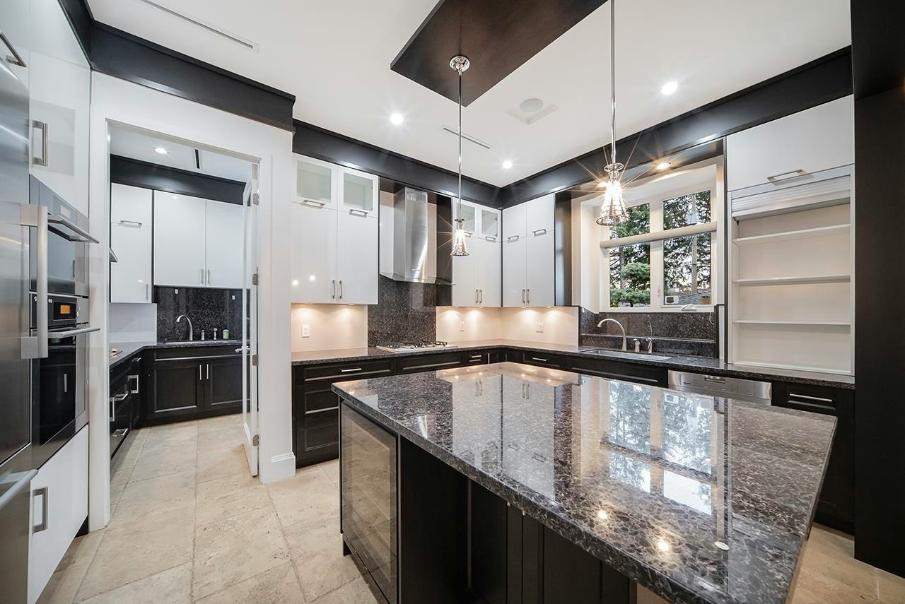 1420 W 53rd Avenue, Vancouver, BC, V6P 1L2 - 7