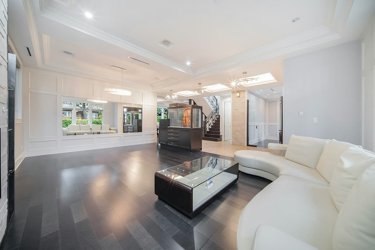 1420 W 53rd Avenue, Vancouver, BC, V6P 1L2 - 4