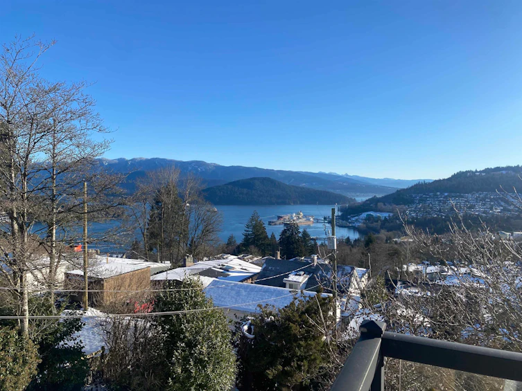190 N Ellesmere Avenue, Burnaby, BC, V5B 1J8