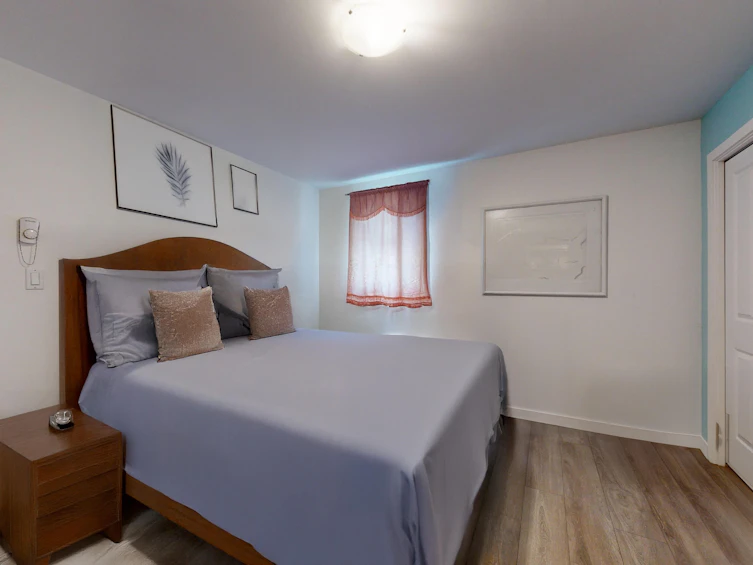 190 N Ellesmere Avenue, Burnaby, BC, V5B 1J8 - 31