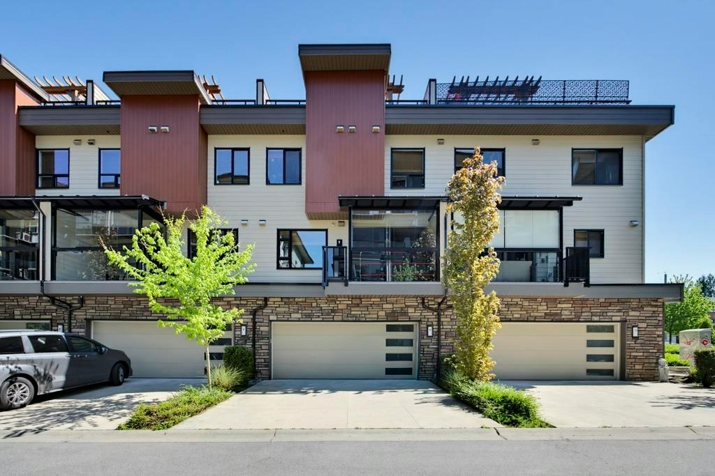 9-8567 204 Street, Langley, BC, V2Y 3R2 - 3