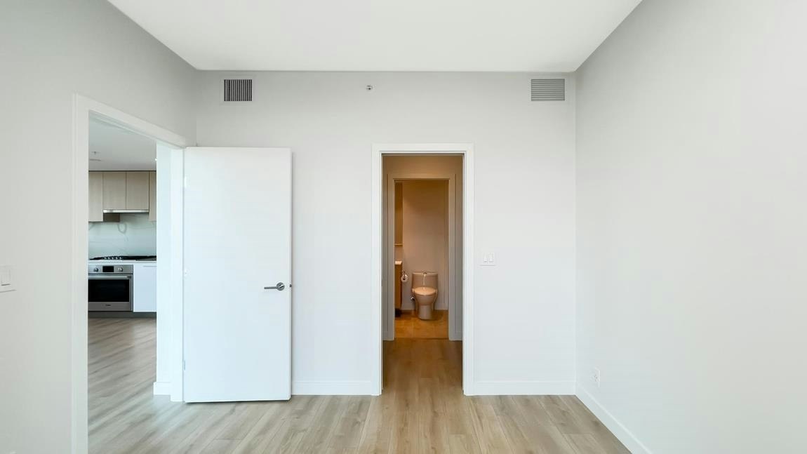 10xx-567 Clarke Road, Coquitlam, BC, V3J 0K7 - 10