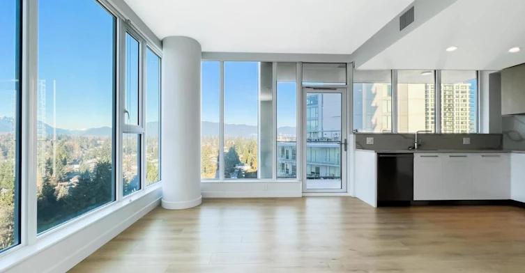 10xx-567 Clarke Road, Coquitlam, BC, V3J 0K7
