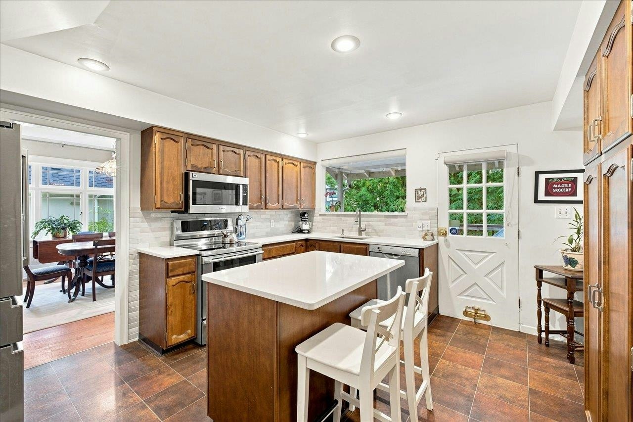 6048 Elm Street, Vancouver, BC, V6N 1A9 - 8