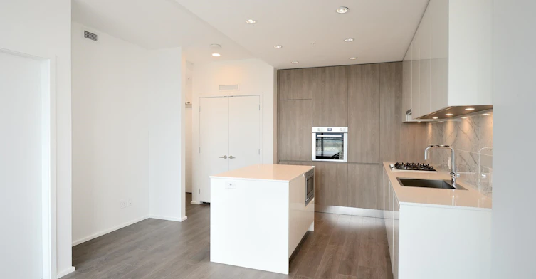 4708-4650 Brentwood Drive, Burnaby, BC, V5C 0M3 - 3