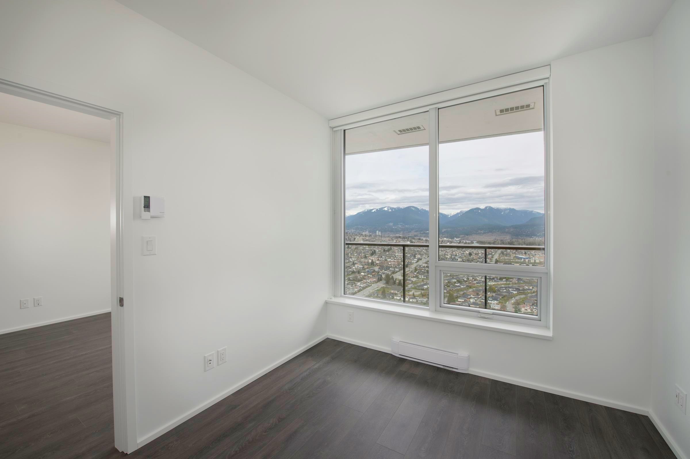 4708-4650 Brentwood Drive, Burnaby, BC, V5C 0M3 - 5