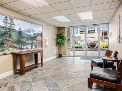 412-45893 Chesterfield Avenue - 3