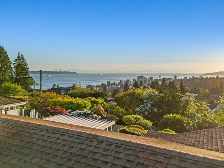 982 Braeside Street, West Vancouver, BC, V7T 2K8 - 37