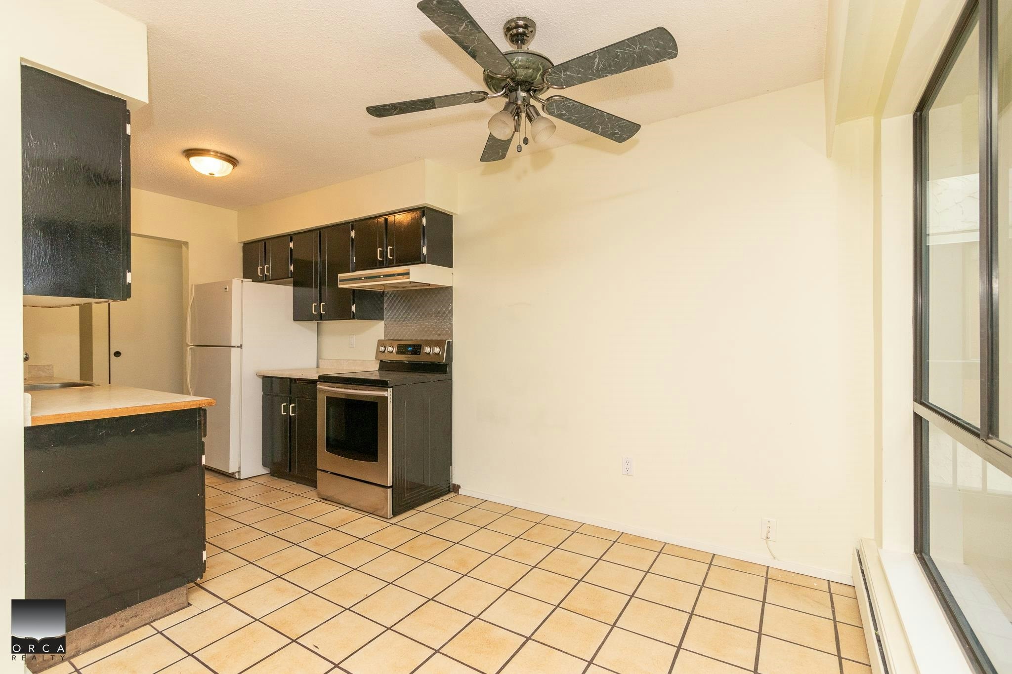 203-1877 West 5th Street, Vancouver, BC, V6J 1P5 - 7