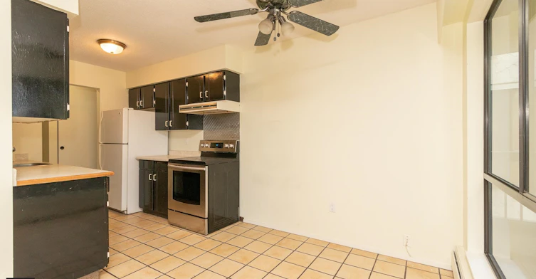 203-1877 West 5th Street, Vancouver, BC, V6J 1P5 - 7