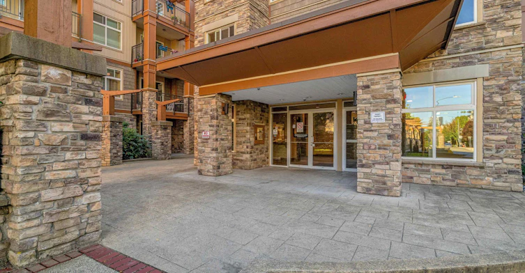 415-10237 133 Street, Surrey, BC, V3T 0C6