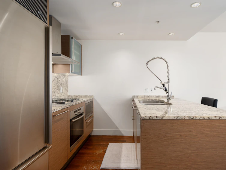 2704-1111 Alberni Street, Vancouver, BC, V6E 4V2 - 11