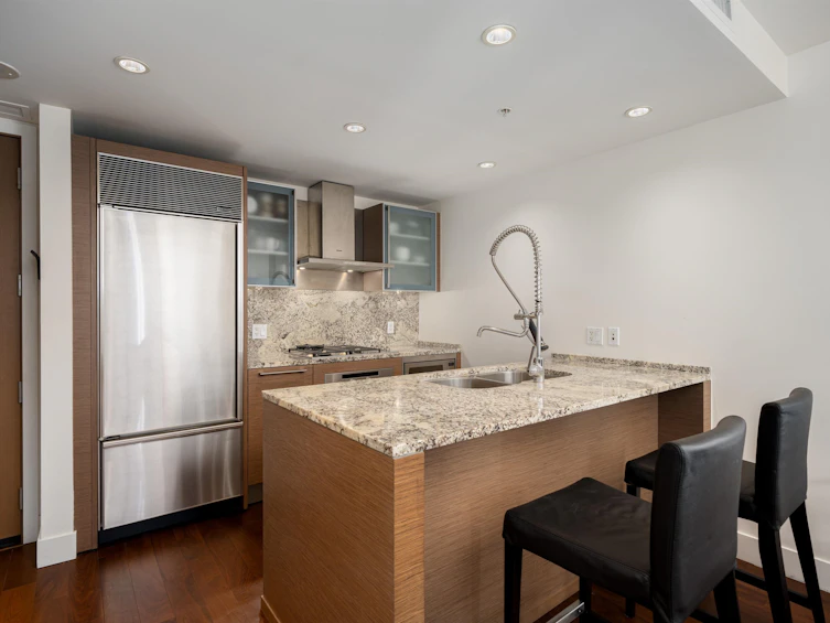 2704-1111 Alberni Street, Vancouver, BC, V6E 4V2 - 10