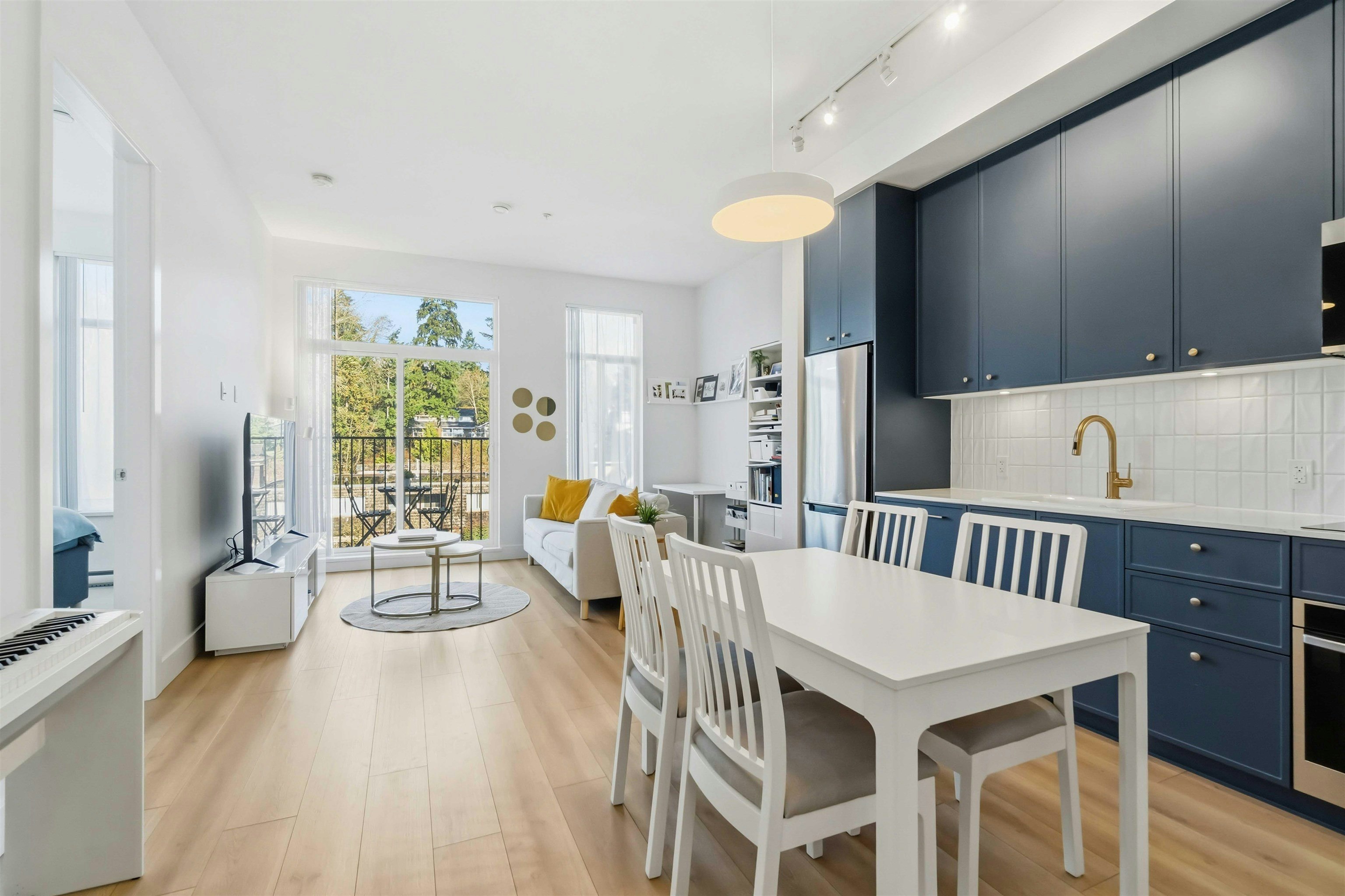 310-718 Edgar Avenue - 2