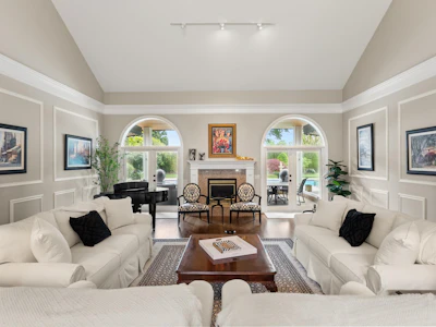 8440 Steveston Highway - 4