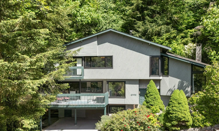 2086 Rivergrove Place